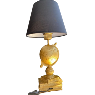 AB135-05 KİTAPLI DÜNYA ABAJUR-SİYAH ŞAPKALI